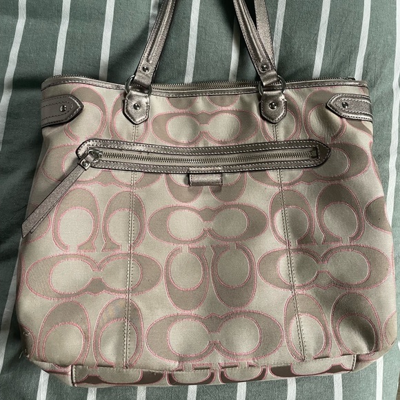 Coach Handbags - Coach purse handbag